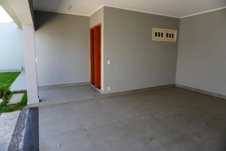 Casa para alugar com 264m², 3 quartos e 4 vagasGaragem