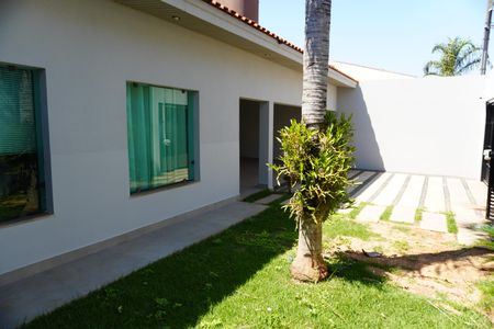 Casa para alugar com 264m², 3 quartos e 4 vagasGaragem