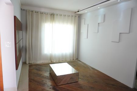 Sala 1 de casa para alugar com 3 quartos, 264m² em Parque Novo Mundo, Americana