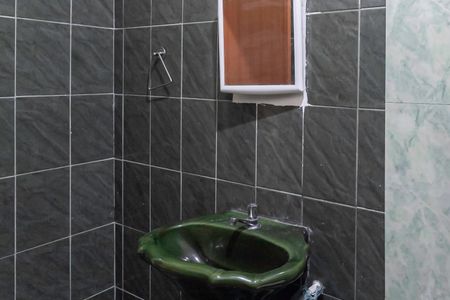 Casa para alugar com 155m², 3 quartos e 8 vagasBanheiro 1