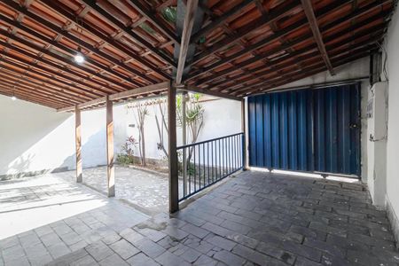 Casa para alugar com 155m², 3 quartos e 8 vagasGaragem