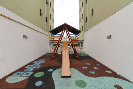 Apartamento para alugar com 48m², 2 quartos e 1 vaga Apartamento para alugar com 48m², 2 quartos e 1 vagaPlayground