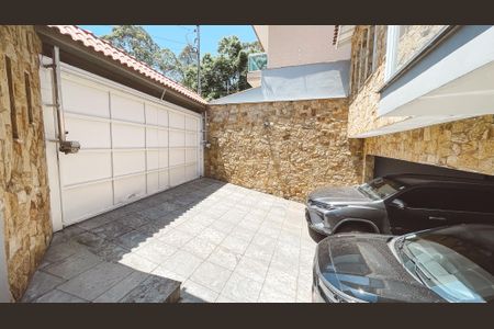Garagem de casa à venda com 4 quartos, 303m² em Lauzane Paulista, São Paulo