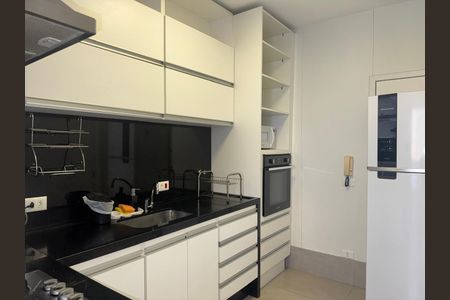Apartamento para alugar com 110m², 3 quartos e 1 vaga