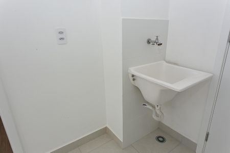 Apartamento para alugar com 28m², 1 quarto e sem vagaÁrea de Serviço