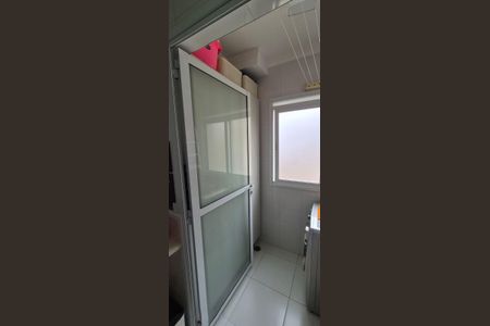 Apartamento à venda com 63m², 2 quartos e 2 vagas Apartamento à venda com 63m², 2 quartos e 2 vagasÁrea de Serviço