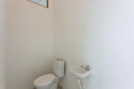 Casa para alugar com 380m², 8 quartos e sem vagaLavabo 1