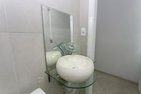 Casa para alugar com 380m², 8 quartos e sem vagaBanheiro da Suíte 2