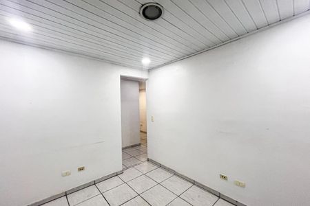 Sala de casa para alugar com 2 quartos, 80m² em Jardim Bandeirantes, São Paulo
