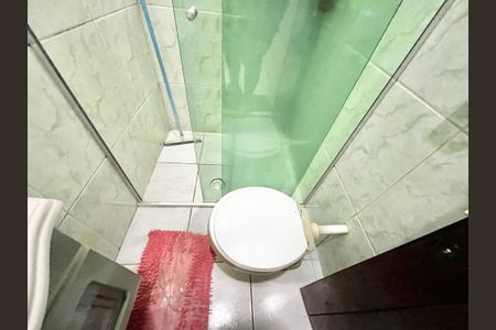 Casa para alugar com 80m², 2 quartos e sem vaga Casa para alugar com 80m², 2 quartos e sem vagaBanheiro Social