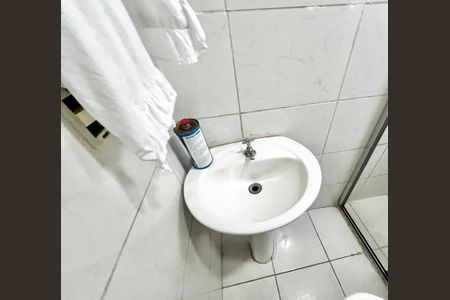 Casa para alugar com 90m², 2 quartos e sem vagaBanheiro