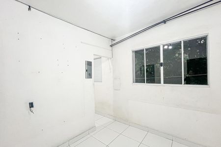 Sala de apartamento para alugar com 2 quartos, 90m² em Jardim Bandeirantes, São Paulo