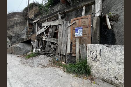 Casa para alugar com 90m², 2 quartos e sem vagaFachada/Placa