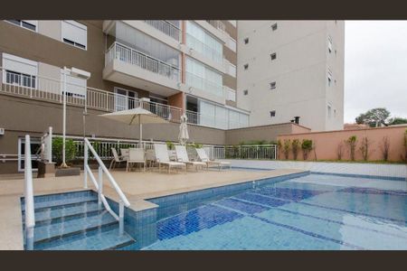 Apartamento à venda com 75m², 2 quartos e 2 vagasÁrea comum - Piscina