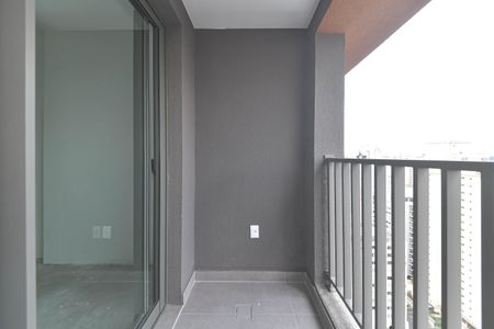 Varanda de kitnet/studio à venda com 1 quarto, 26m² em Cidade Monções, São Paulo