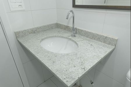 Apartamento à venda com 26m², 1 quarto e sem vagaBanheiro social