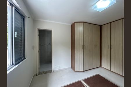 Casa à venda com 176m², 4 quartos e 2 vagasSuíte 