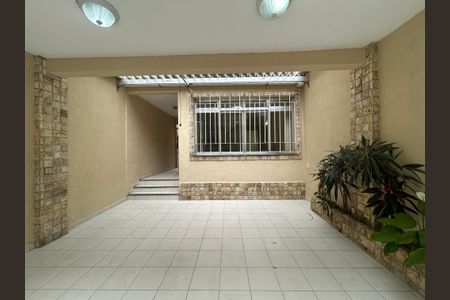 Casa à venda com 176m², 4 quartos e 2 vagasGaragem