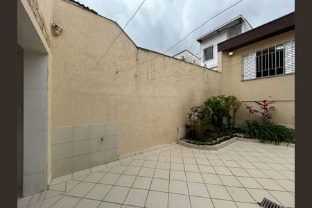 Casa à venda com 176m², 4 quartos e 2 vagasQuintal