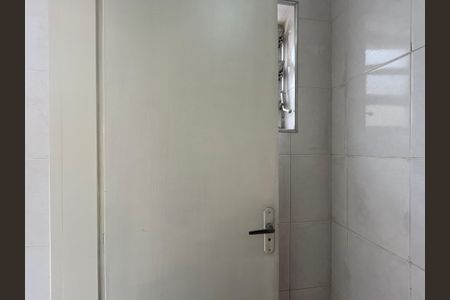 Casa à venda com 176m², 4 quartos e 2 vagasBanheiro de serviço