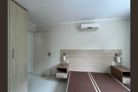 Suíte de casa para alugar com 4 quartos, 176m² em Jardim Felicidade (zona Oeste), São Paulo