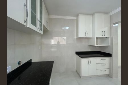 Casa à venda com 176m², 4 quartos e 2 vagasCozinha