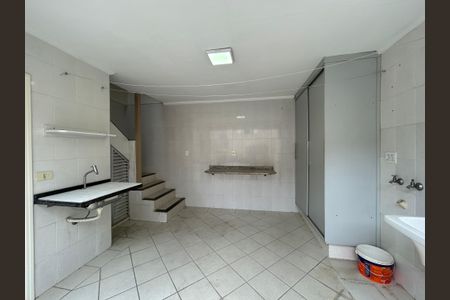 Casa à venda com 176m², 4 quartos e 2 vagasÁrea de Serviço