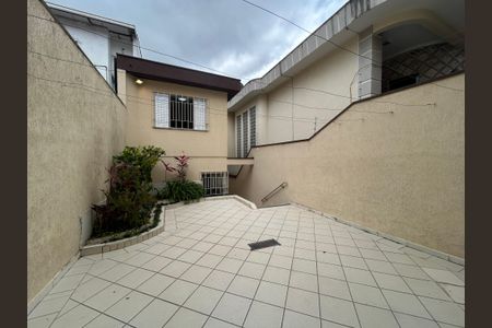 Casa à venda com 176m², 4 quartos e 2 vagasQuintal