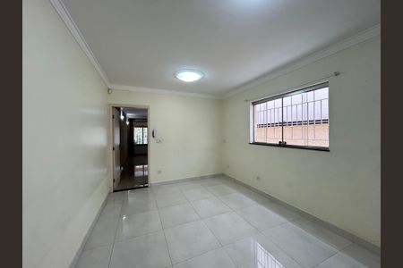 Casa à venda com 176m², 4 quartos e 2 vagasCopa