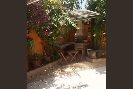 Casa à venda com 144m², 3 quartos e 1 vaga