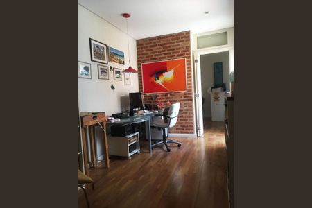 Casa à venda com 144m², 3 quartos e 1 vaga