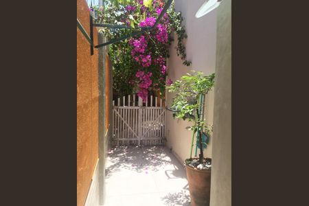 Casa à venda com 144m², 3 quartos e 1 vaga