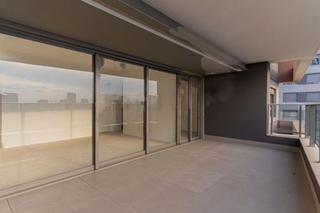 Apartamento à venda com 131m², 3 quartos e 3 vagas