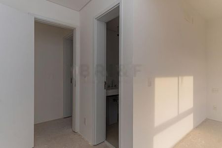 Apartamento à venda com 131m², 3 quartos e 3 vagas