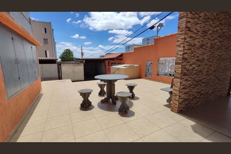 Apartamento para alugar com 56m², 2 quartos e sem vagaÁrea comum