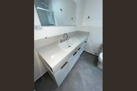 Casa à venda com 2 quartos, 106m² em Ipiranga, São Paulo