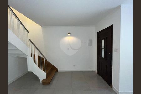 Casa à venda com 2 quartos, 106m² em Ipiranga, São Paulo