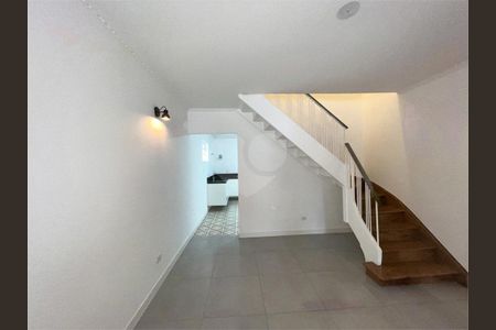 Casa à venda com 2 quartos, 106m² em Ipiranga, São Paulo