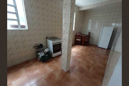 Casa à venda com 80m², 2 quartos e 1 vaga