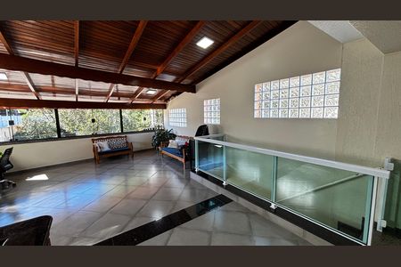 Casa à venda com 278m², 5 quartos e 3 vagas Casa à venda com 278m², 5 quartos e 3 vagasVaranda Gourmet