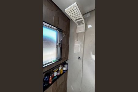 Casa à venda com 278m², 5 quartos e 3 vagas Casa à venda com 278m², 5 quartos e 3 vagasBanheiro 2
