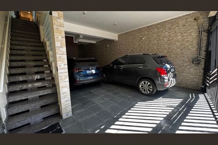 Garagem de casa à venda com 5 quartos, 278m² em Parque Capuava, Santo André