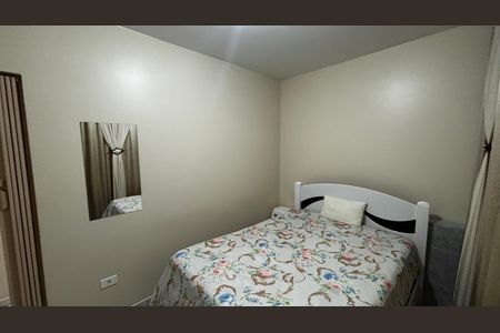 Casa à venda com 278m², 5 quartos e 3 vagas Casa à venda com 278m², 5 quartos e 3 vagasQuarto 1