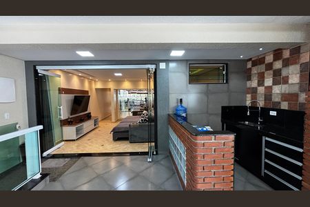 Casa à venda com 278m², 5 quartos e 3 vagas Casa à venda com 278m², 5 quartos e 3 vagasVaranda Gourmet