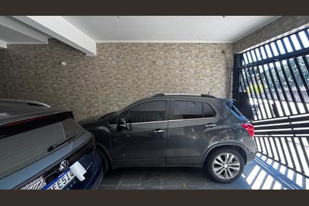 Casa à venda com 278m², 5 quartos e 3 vagas Casa à venda com 278m², 5 quartos e 3 vagasGaragem