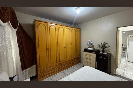 Quarto 2 de casa à venda com 5 quartos, 278m² em Parque Capuava, Santo André