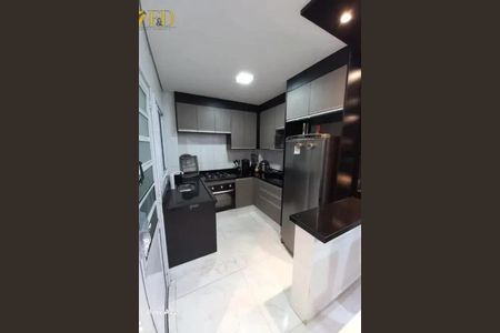 Casa à venda com 2 quartos, 100m² em Vila Taquari, São Paulo