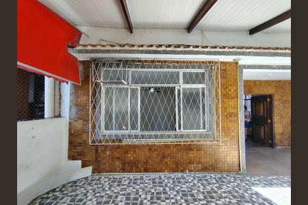 Casa à venda com 200m², 3 quartos e 2 vagas