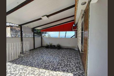 Casa à venda com 200m², 3 quartos e 2 vagas