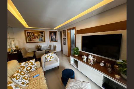 Sala de apartamento para alugar com 3 quartos, 84m² em Qi 19, Brasília